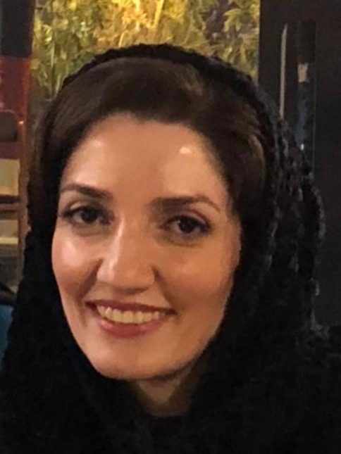 Dr Hananeh Ghadirian